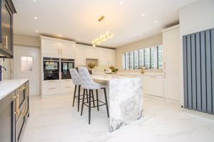 Photo 28- click for photo gallery